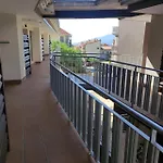 Disfrutando La Zona Apartment *